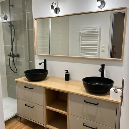 Prázdninový dům Au Coeur De Perles-et-Castelet