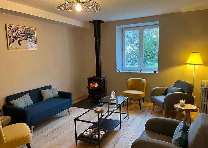 Ferienhaus Au Coeur De Perles-et-Castelet