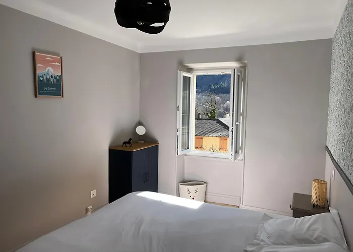 Ferienhaus Au Coeur De Perles-et-Castelet